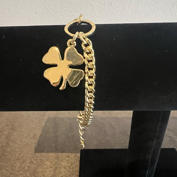 Lucky bracelet - Picture 2 of 3